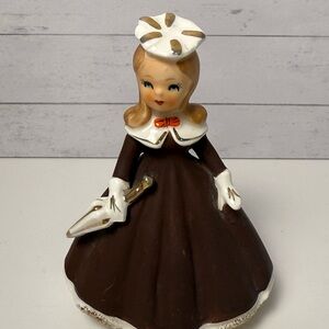 Vintage Centennial Novelty Los Angeles Ceramic Girl Figurine W/ Original Sticker